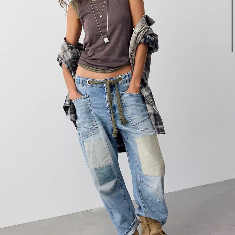 NWT We The Free Moxie Pull-On Barrel Jeans truest blue - 26